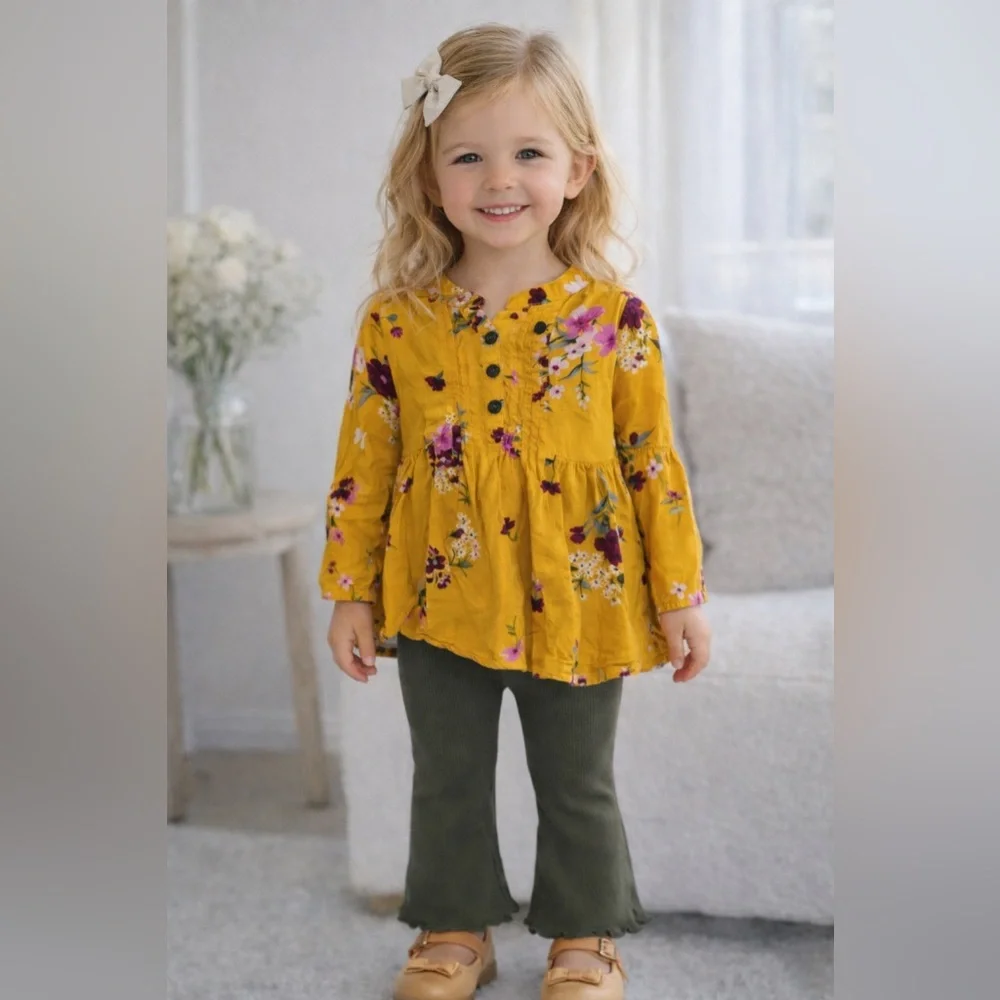 Old Navy Girls 3T Floral Blouse & Ribbed Flare Pants 2-Piece Set